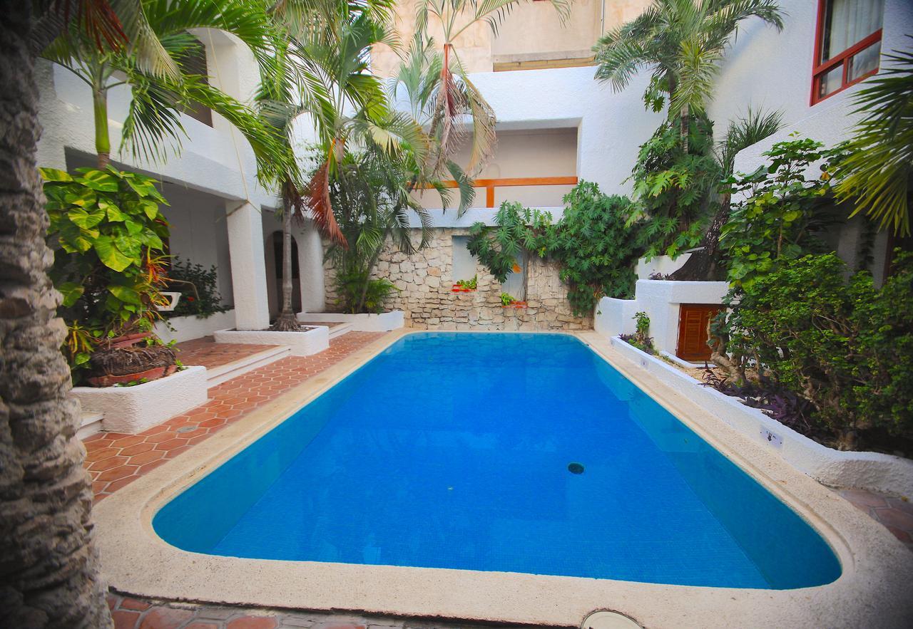 Hotel Carrillos Канкун Экстерьер фото